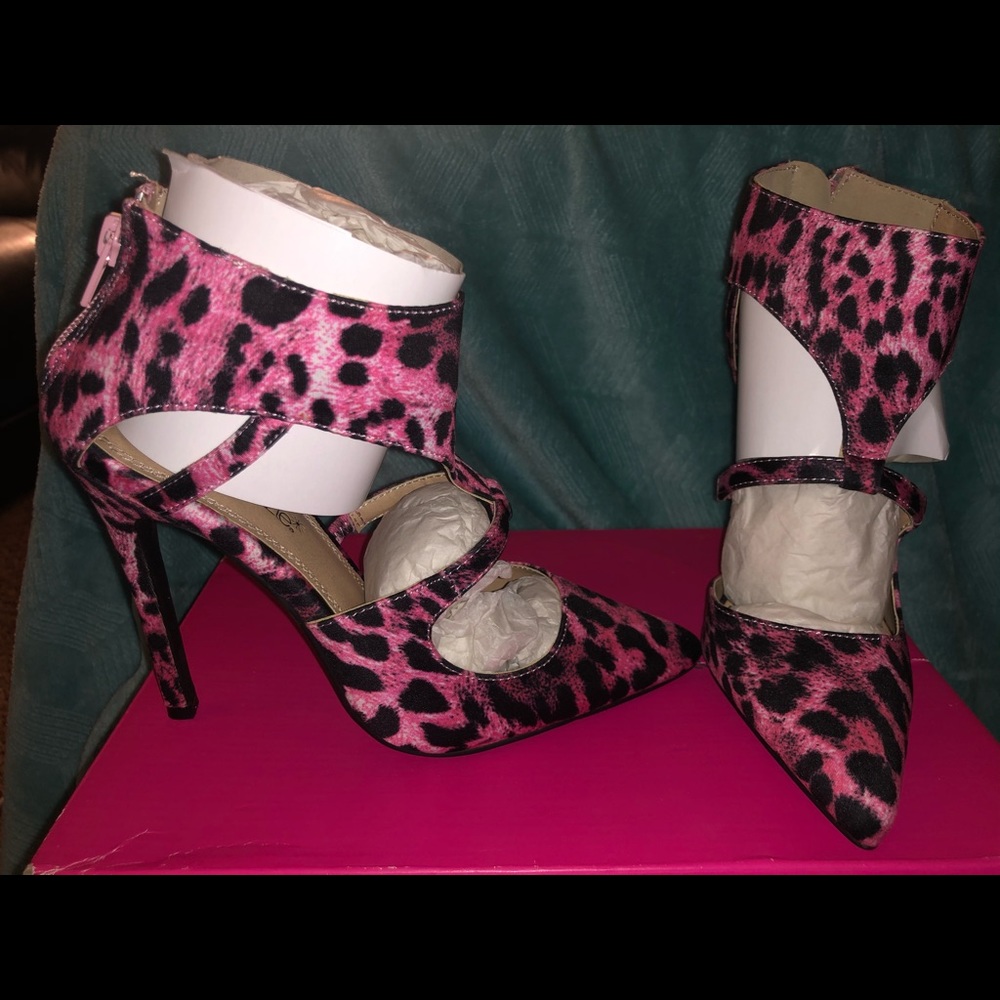 Brand new; pink leopard heels